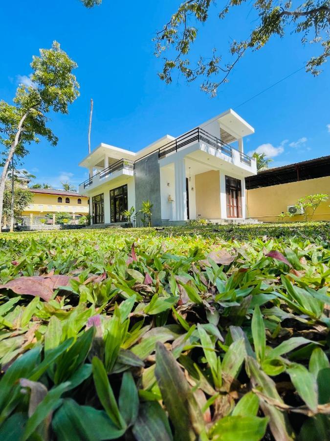 Yehen'S Villa Unawatuna Extérieur photo
