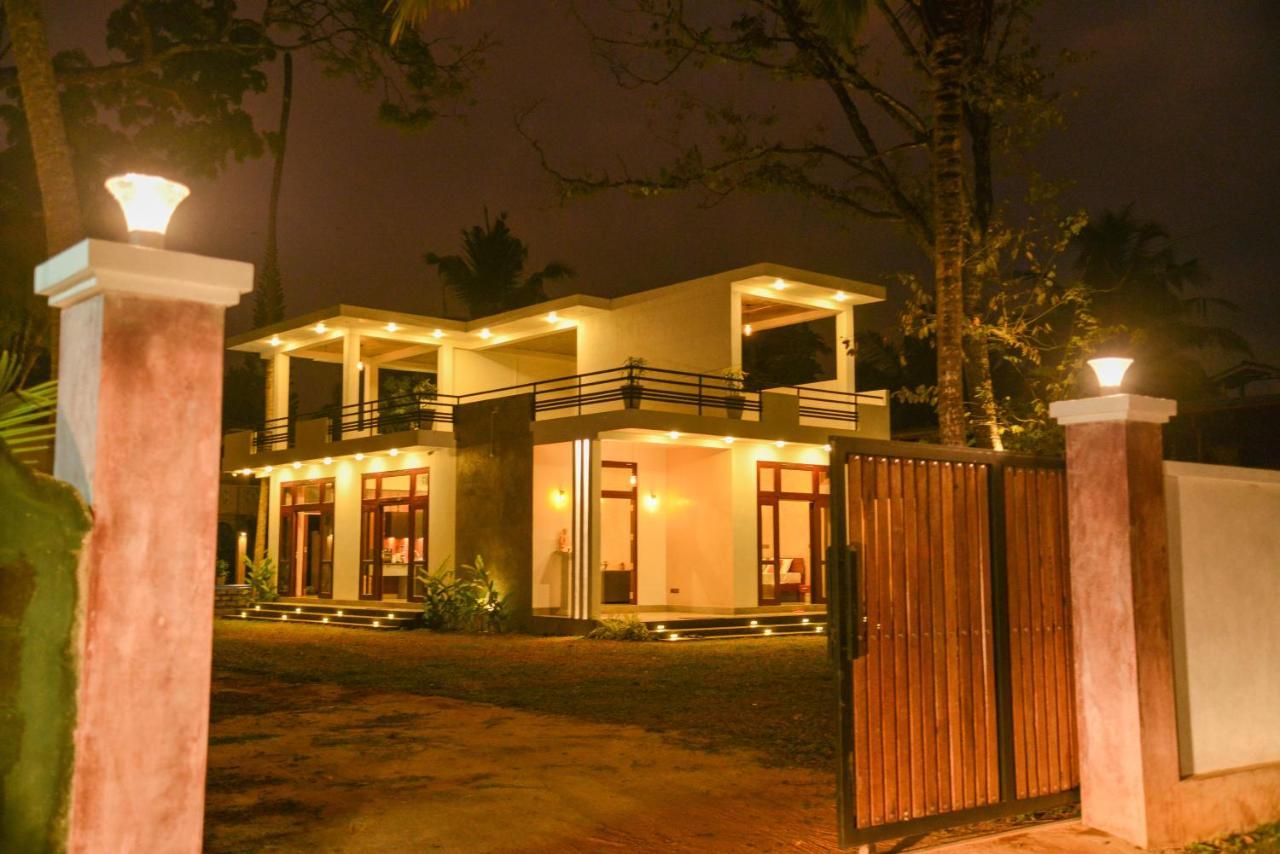 Yehen'S Villa Unawatuna Extérieur photo