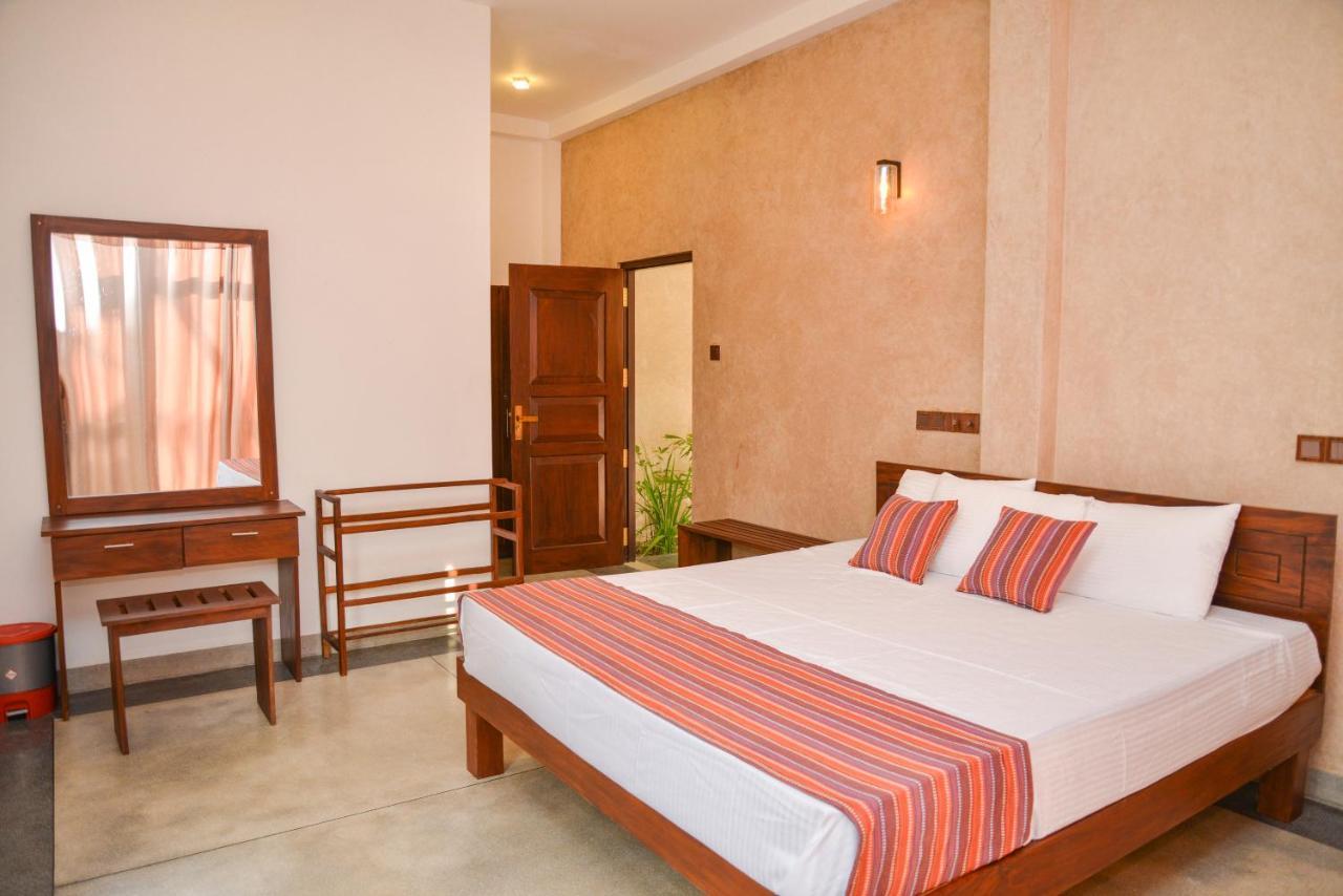 Yehen'S Villa Unawatuna Extérieur photo
