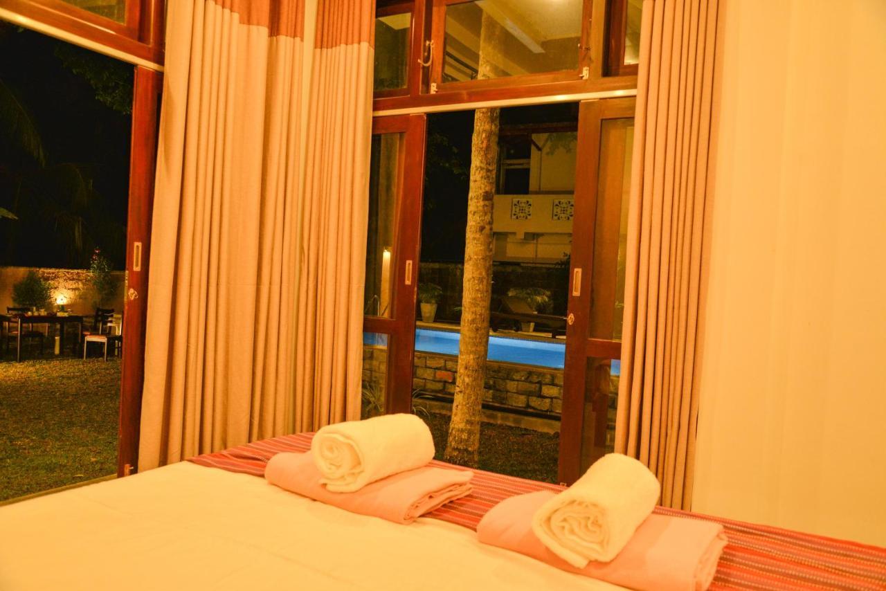 Yehen'S Villa Unawatuna Extérieur photo